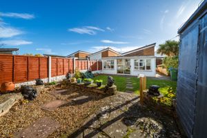 REAR GARDEN- click for photo gallery